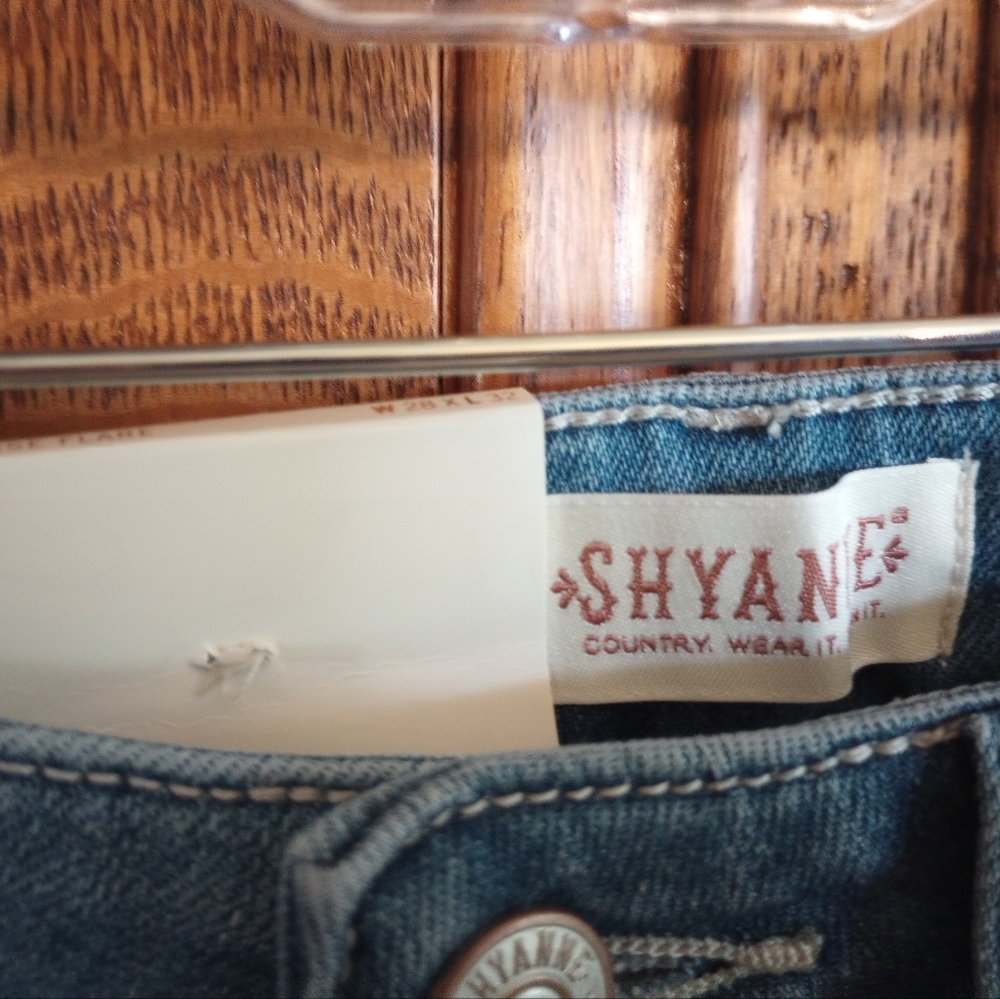 Shyanne NWT Jeans, Size 28x32 - Picture 9 of 10